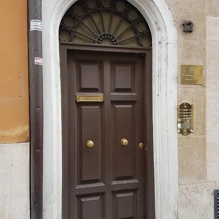 Red Door Appartament With Terrace Roma